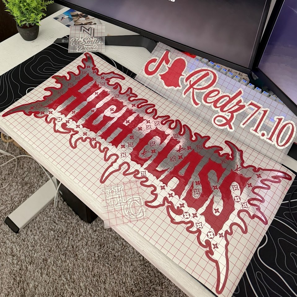 Spikey Club Banner (with iv Monogram Print) | Highclass